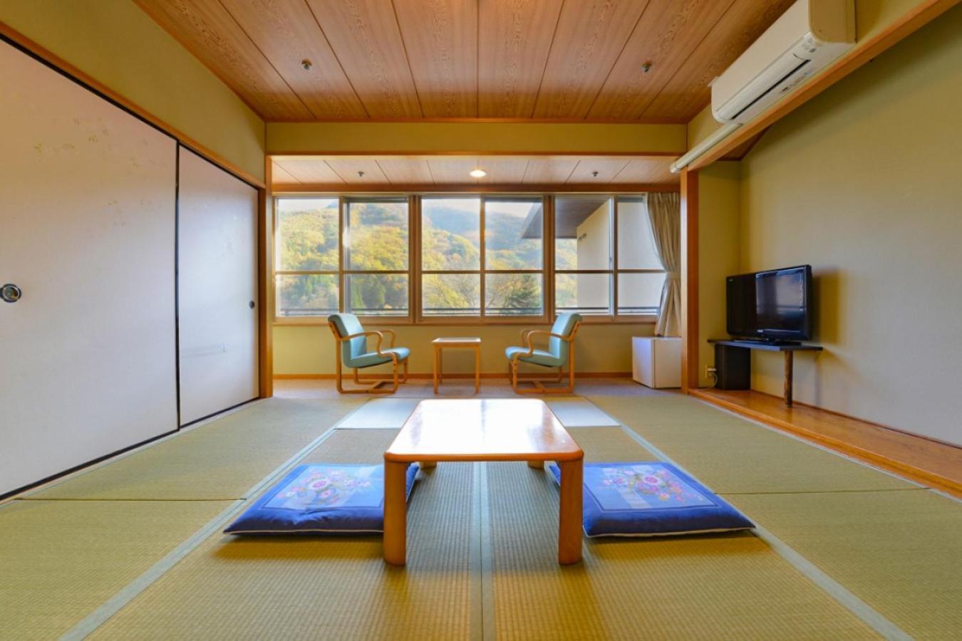 Hotel Ooedo Onsen Monogatari Shinshu Kakeyu Ueda Camera foto