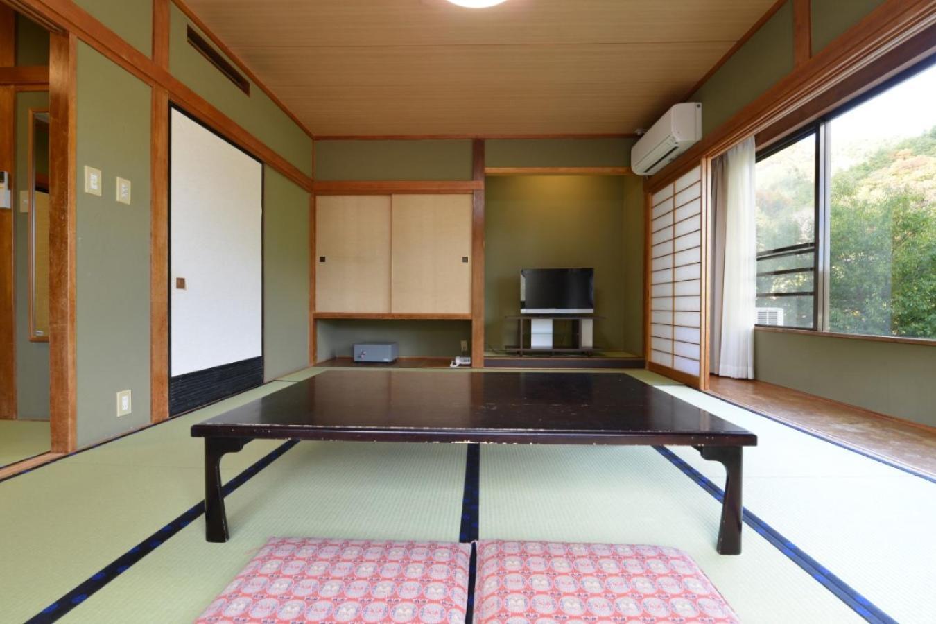 Hotel Ooedo Onsen Monogatari Shinshu Kakeyu Ueda Camera foto